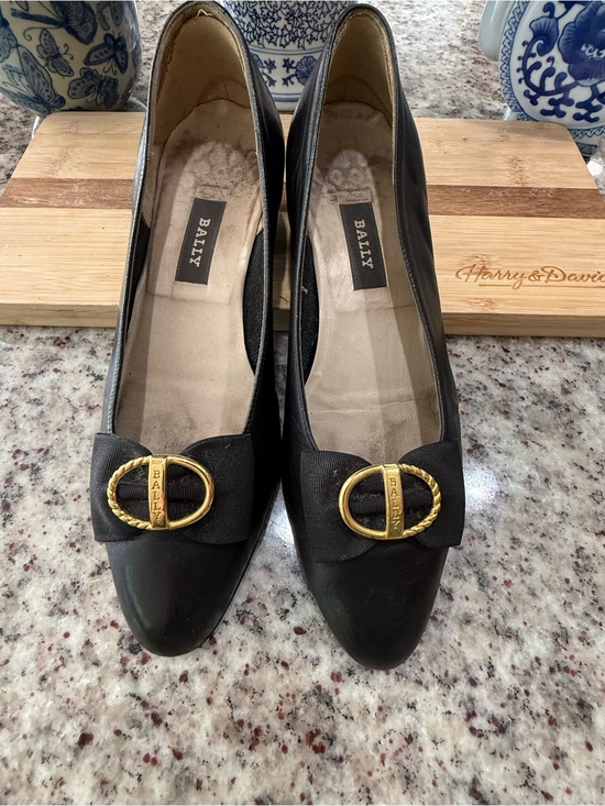 Bally Shoes - Bally Black Leather Pumps with Bow and Gold-Tone Buckle